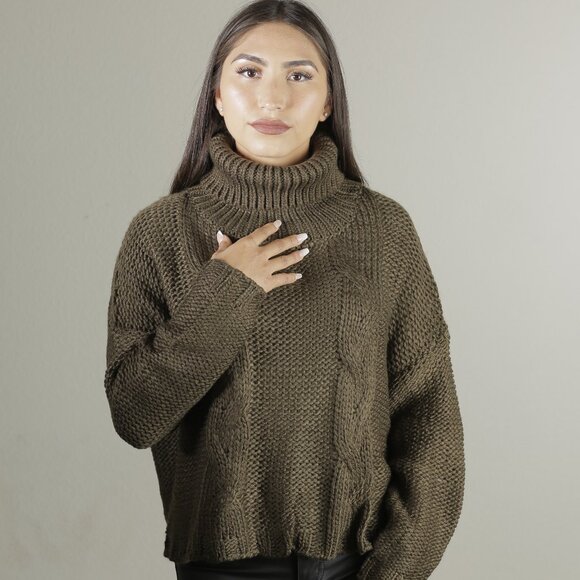 glam Sweaters - Cable Turtleneck Sweater